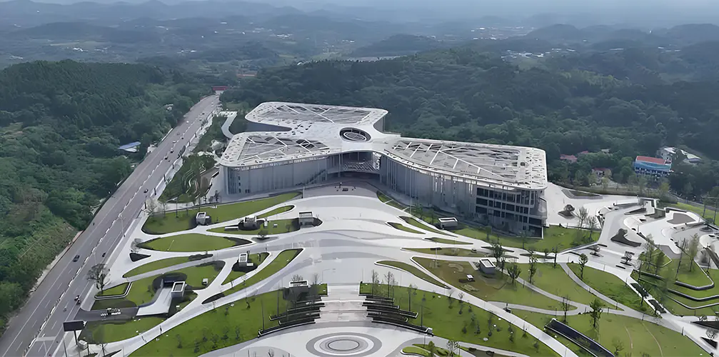 Sichuan Deyang Huayi Kardeşler Yıldız Tiyatrosu